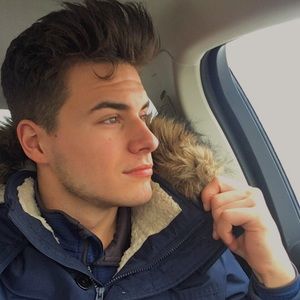 Meet your Posher, Jordan